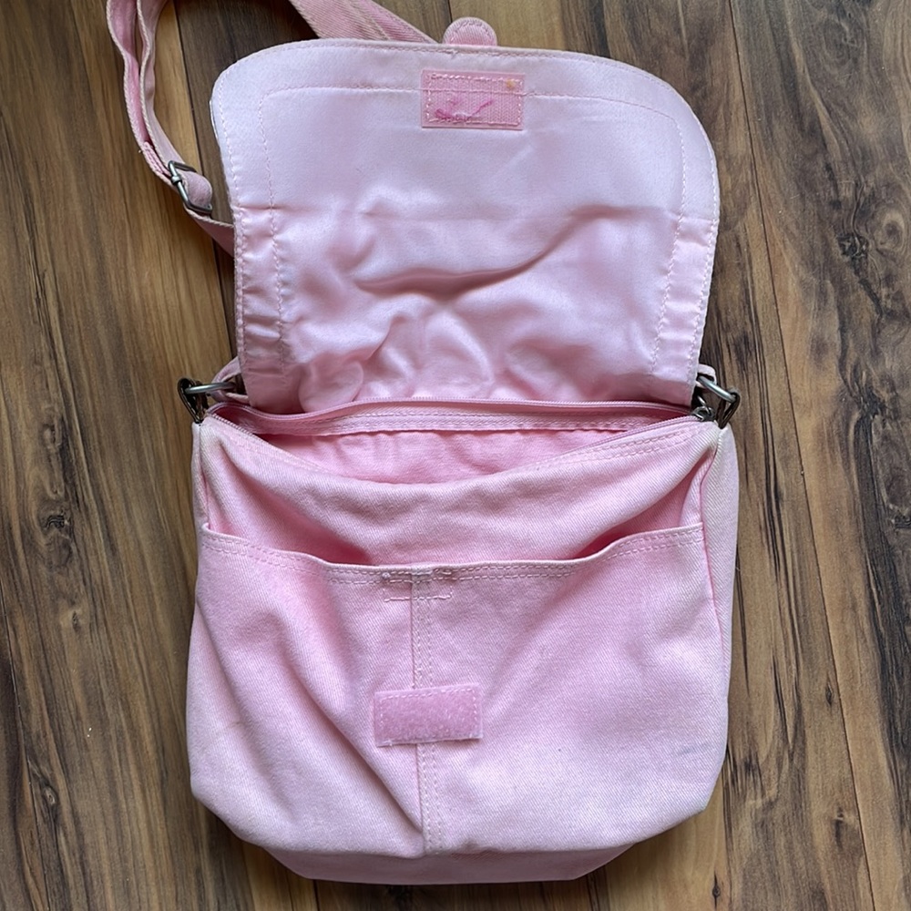 Pink Purse - Picture 3 of 4